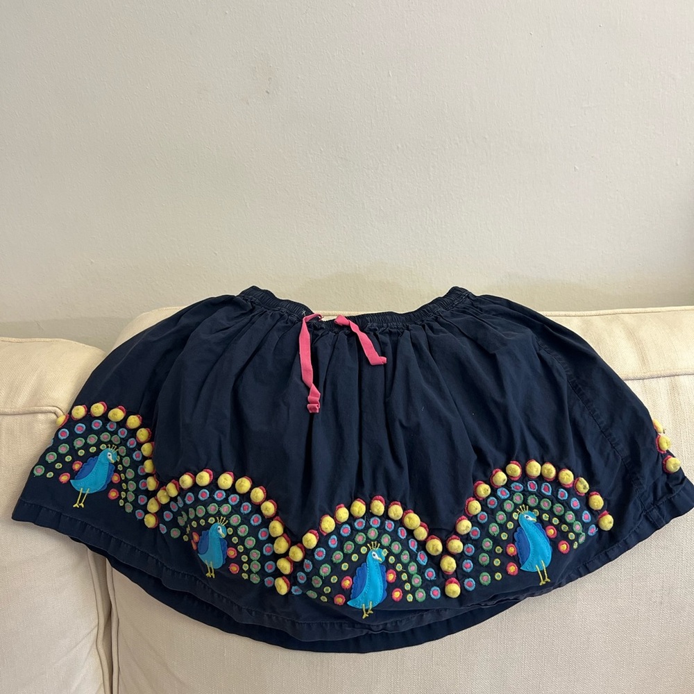 Mini Boden embroidered skirt